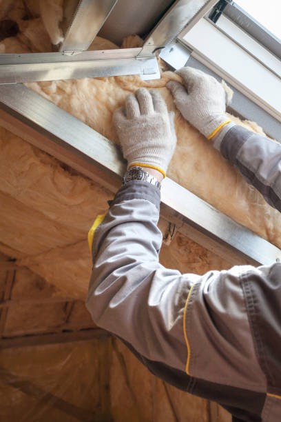 Best Insulation Installation Services in Emerald Lakes, PA